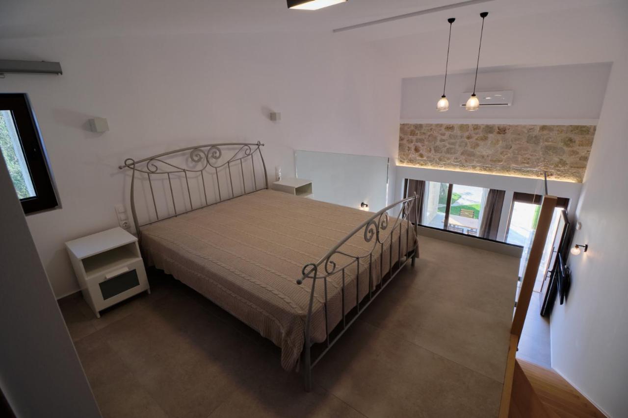 Zefiros Luxury Apartments Syvota Exterior foto