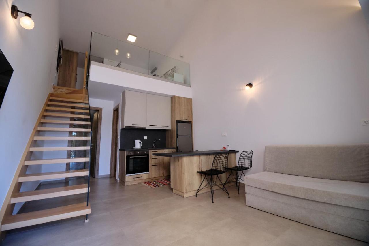 Zefiros Luxury Apartments Syvota Exterior foto