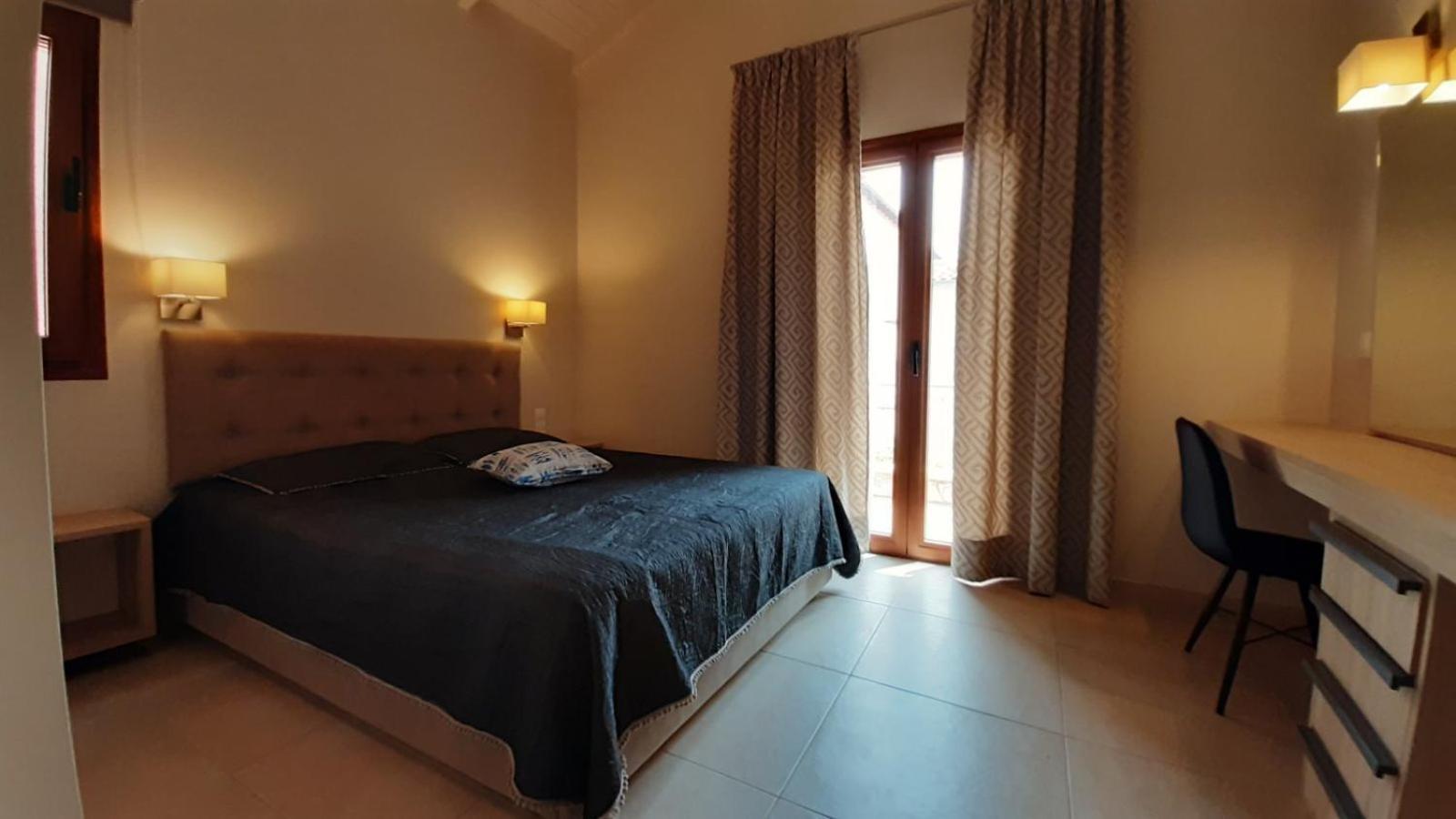 Zefiros Luxury Apartments Syvota Exterior foto